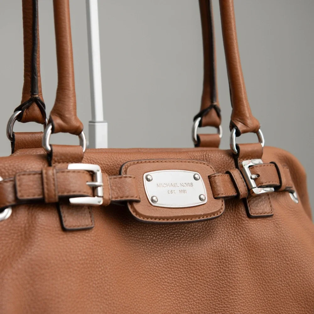 MICHAEL KORS Hamilton Satchel Shoulder Bag Pebbled Leather Brown Earthy‎ Neutral